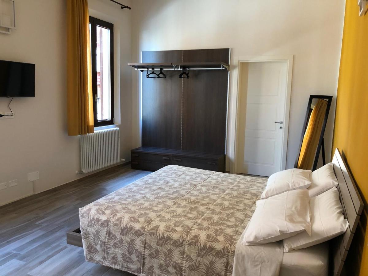 Hotel Triquetra Ferrara Esterno foto